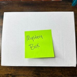 Small Mystery Box 📦